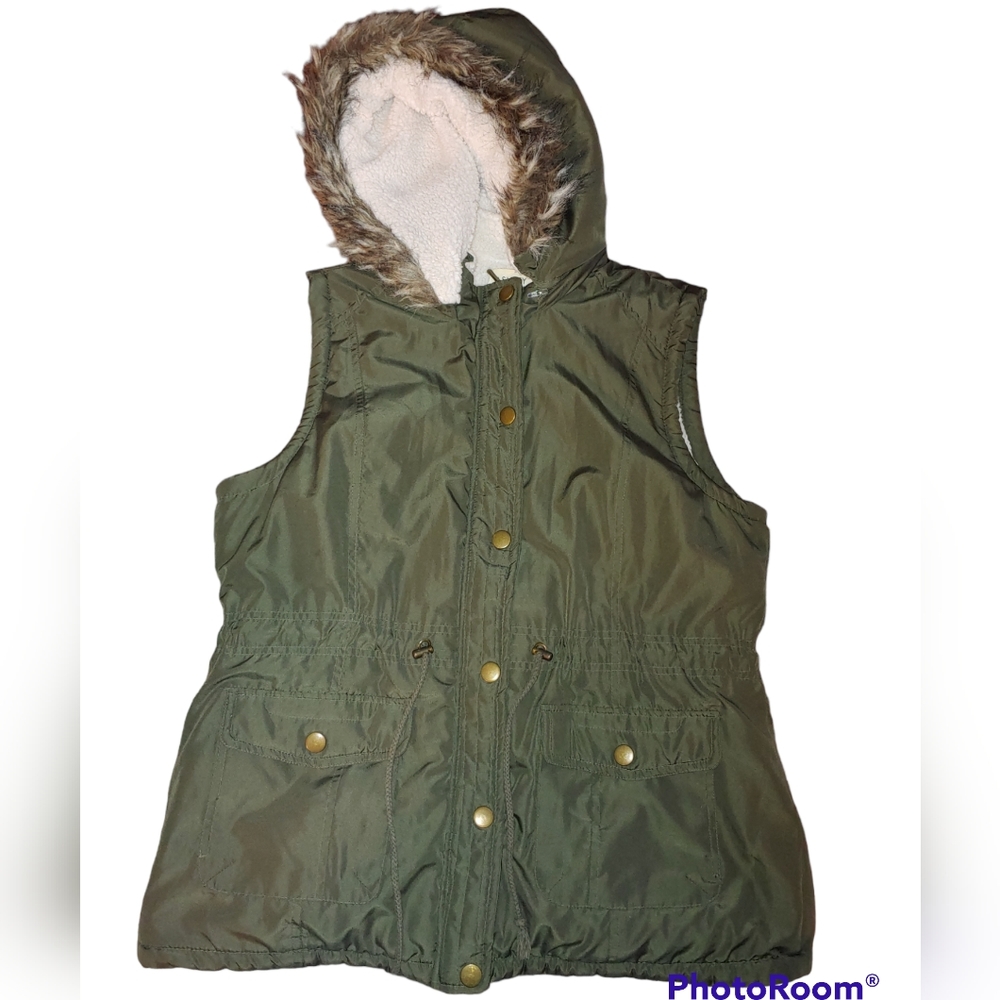 Hunter Green Hooded Vest, Sherpa Lined with Faux Fur Trim, Size Large